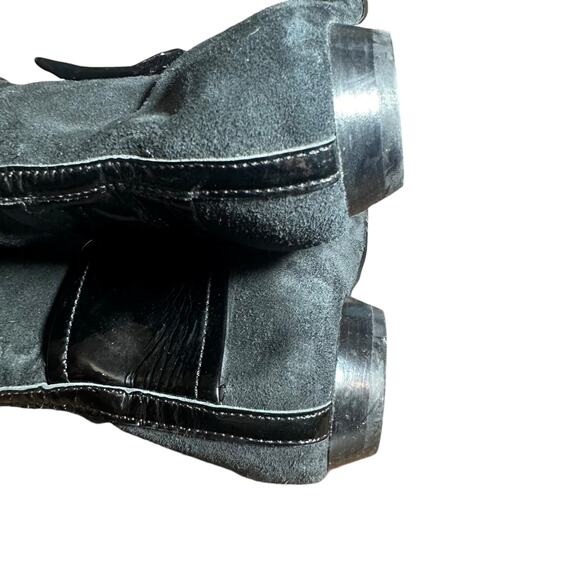 Stylish Black Suede Women's Boots - Picture 12 of 13